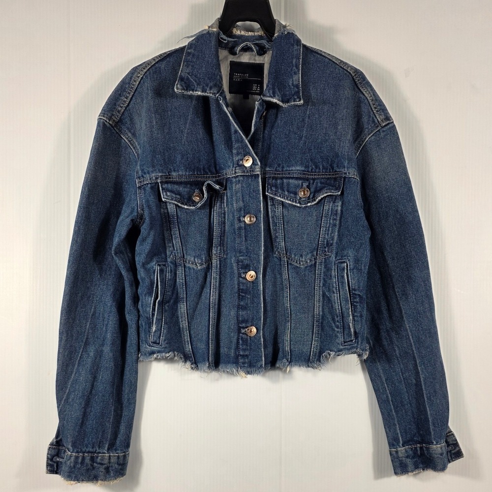 Zara Trafaluc Distressed Denim Jacket Medium Blue Raw Hem Trucker Womens Size M - Picture 3 of 8